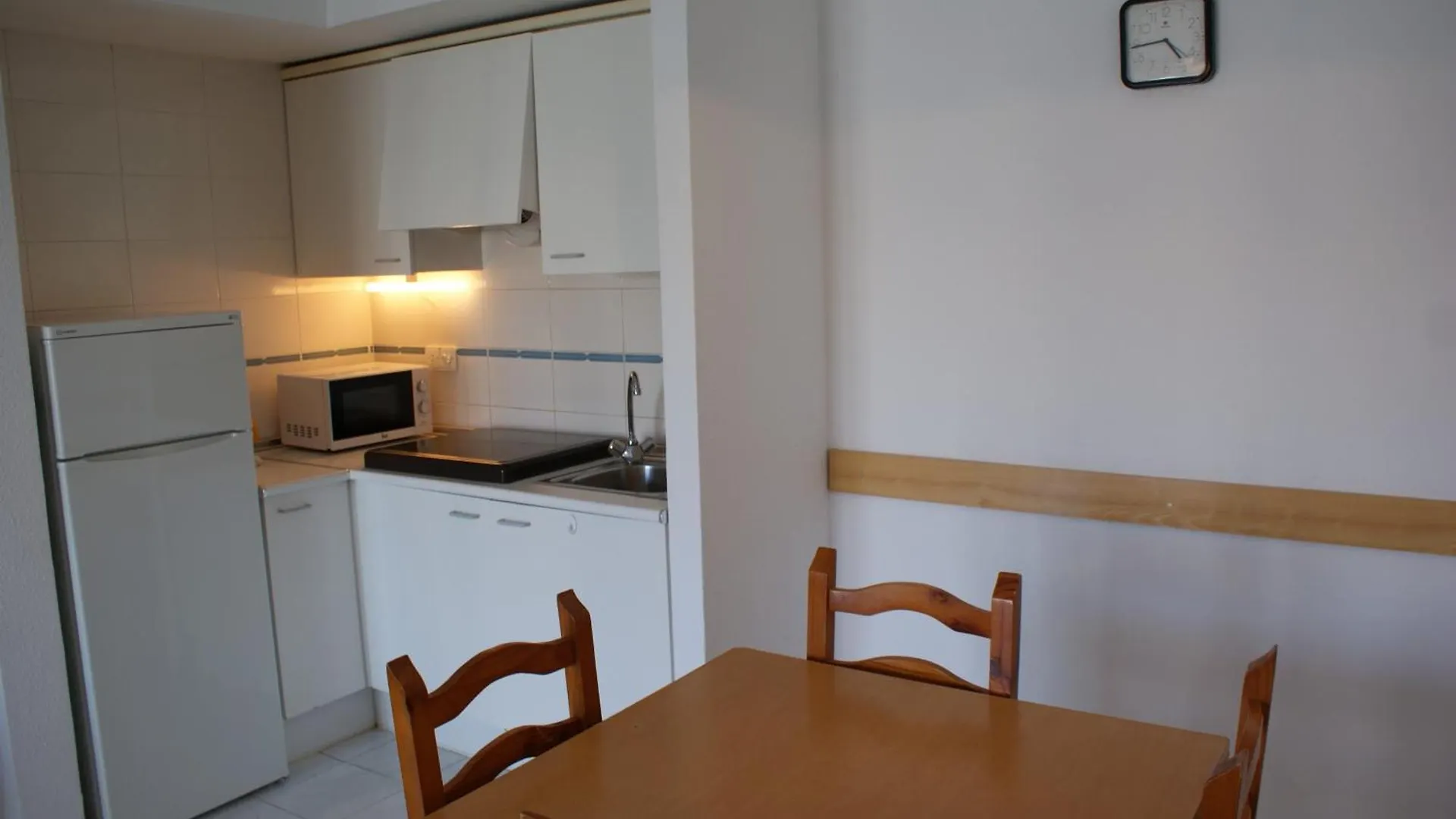 Apartament Els Pins - L' Escala 0*,  Hiszpania