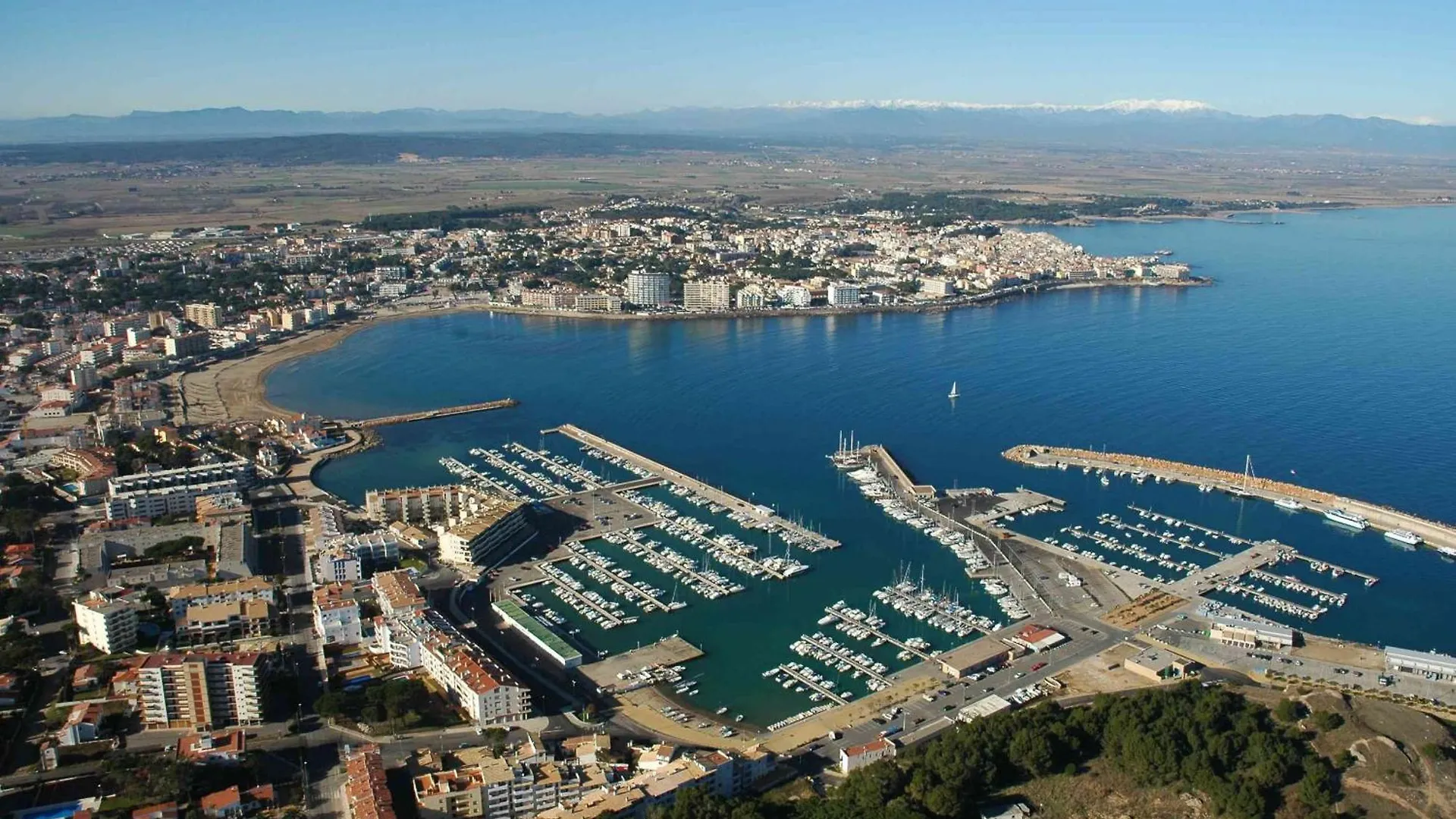 Els Pins - L'Escala Daire